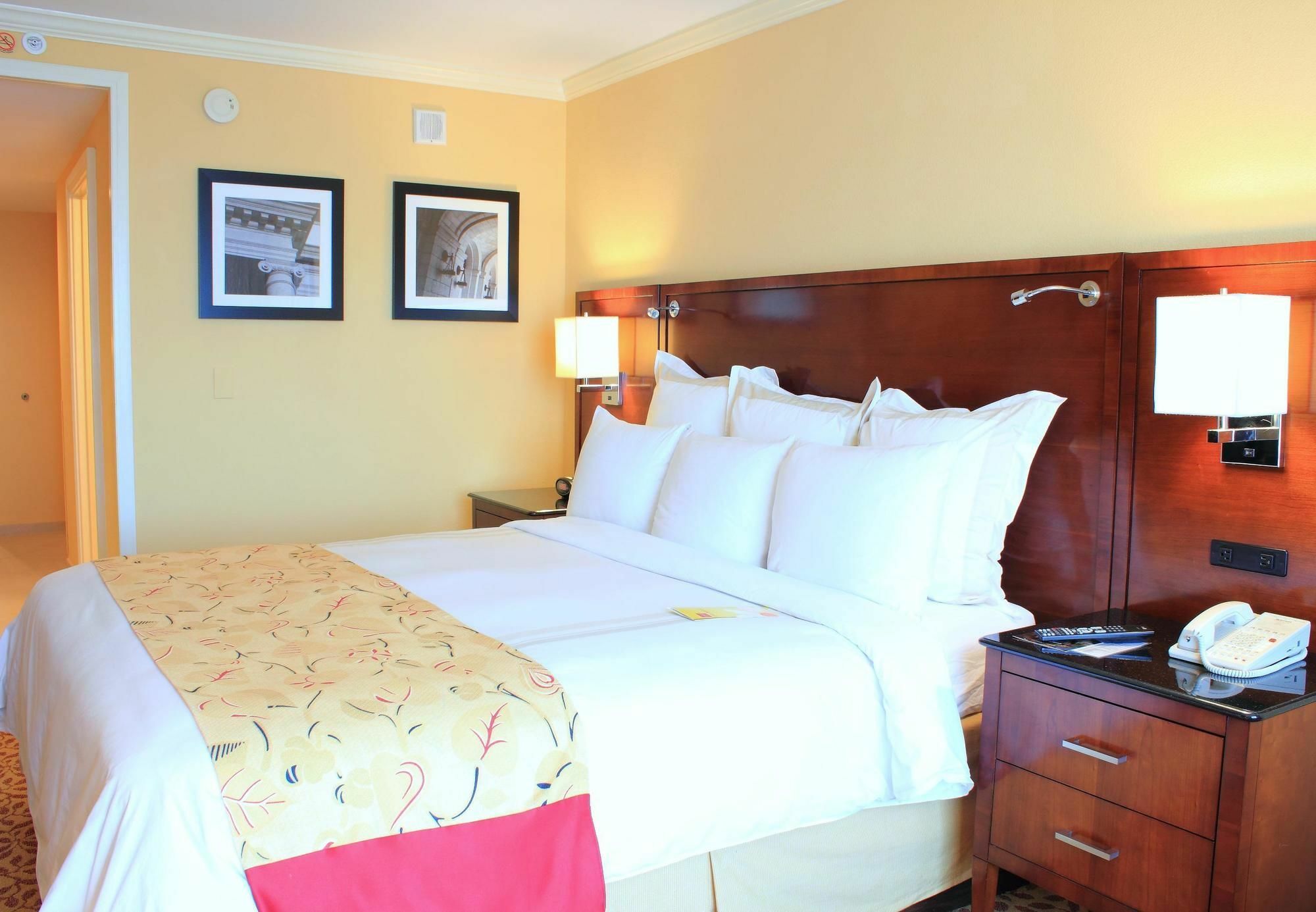 Hotel St. Petersburg Marriott Clearwater Extérieur photo
